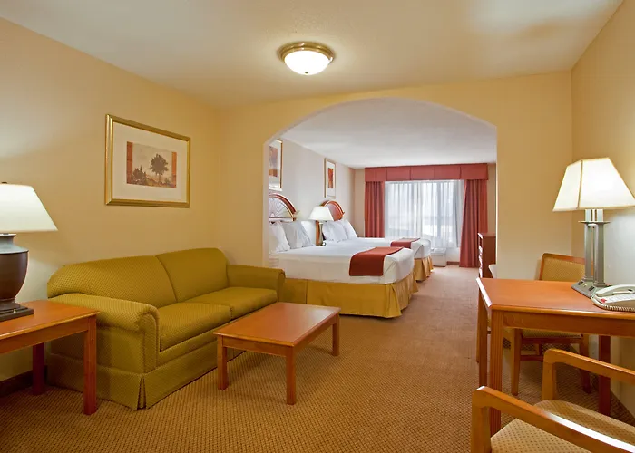 Holiday Inn Express Hotel & Suites Logansport By Ihg