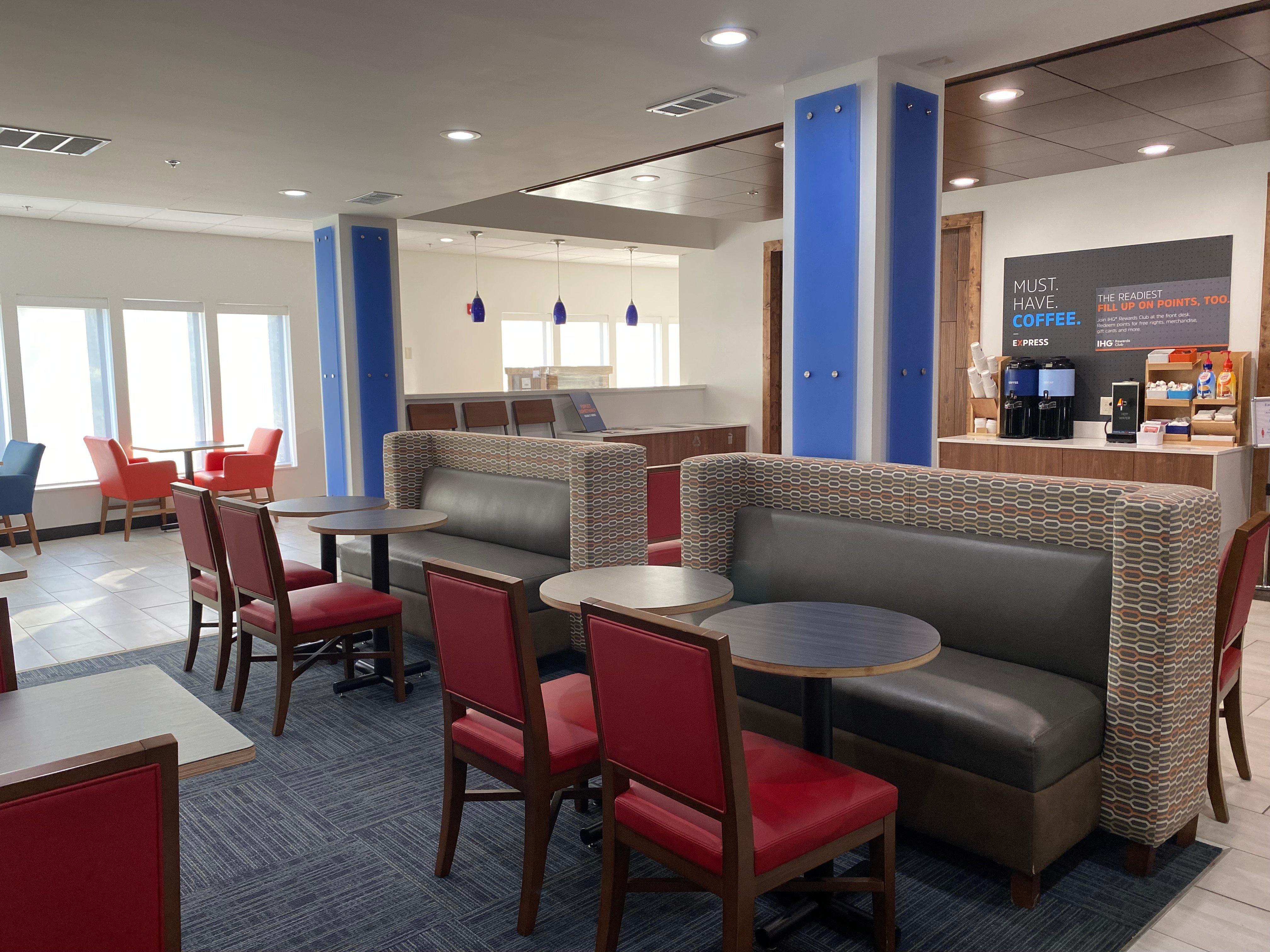 Hotel Express & By Ihg