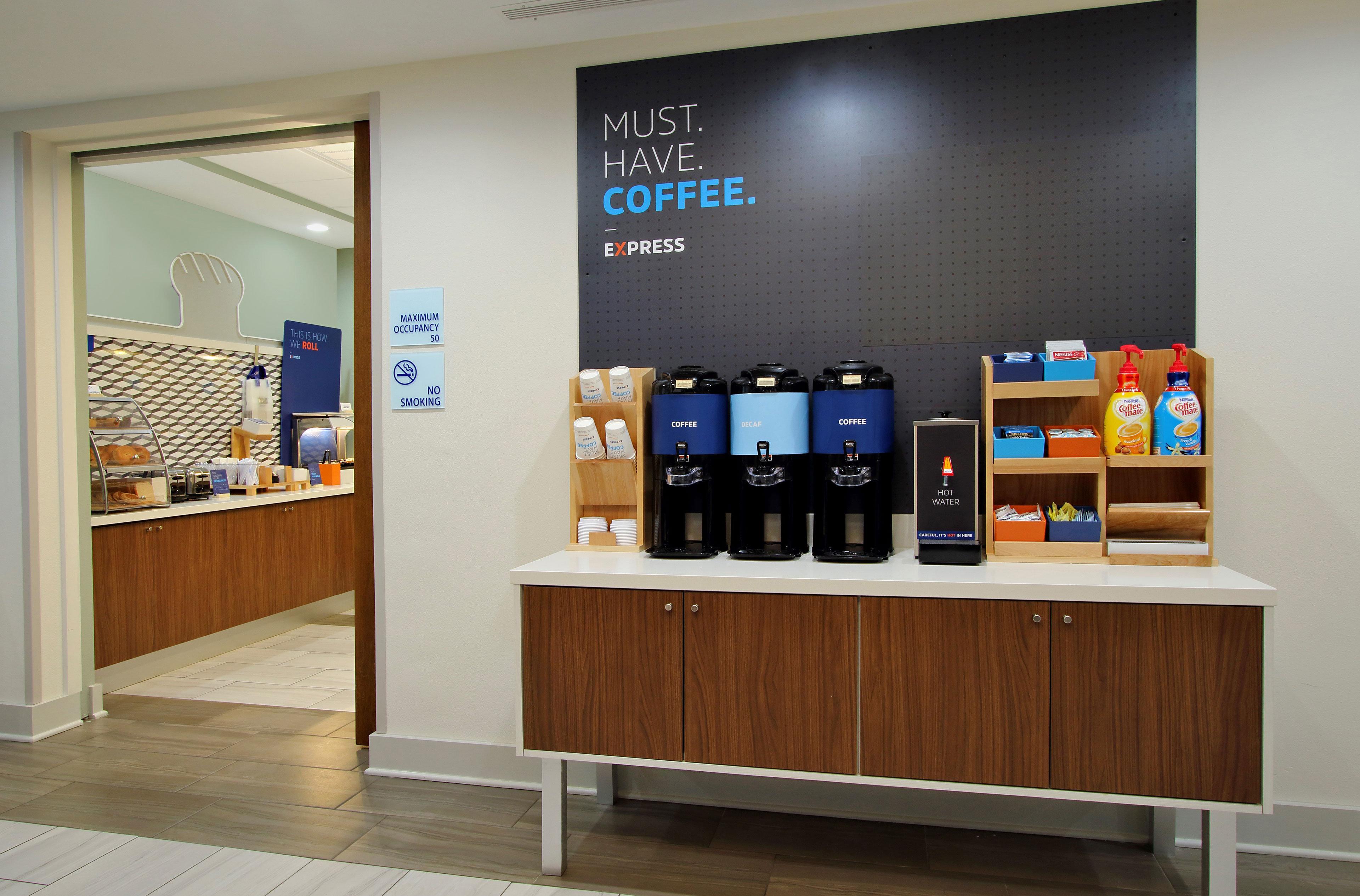 Express & By Ihg 2*