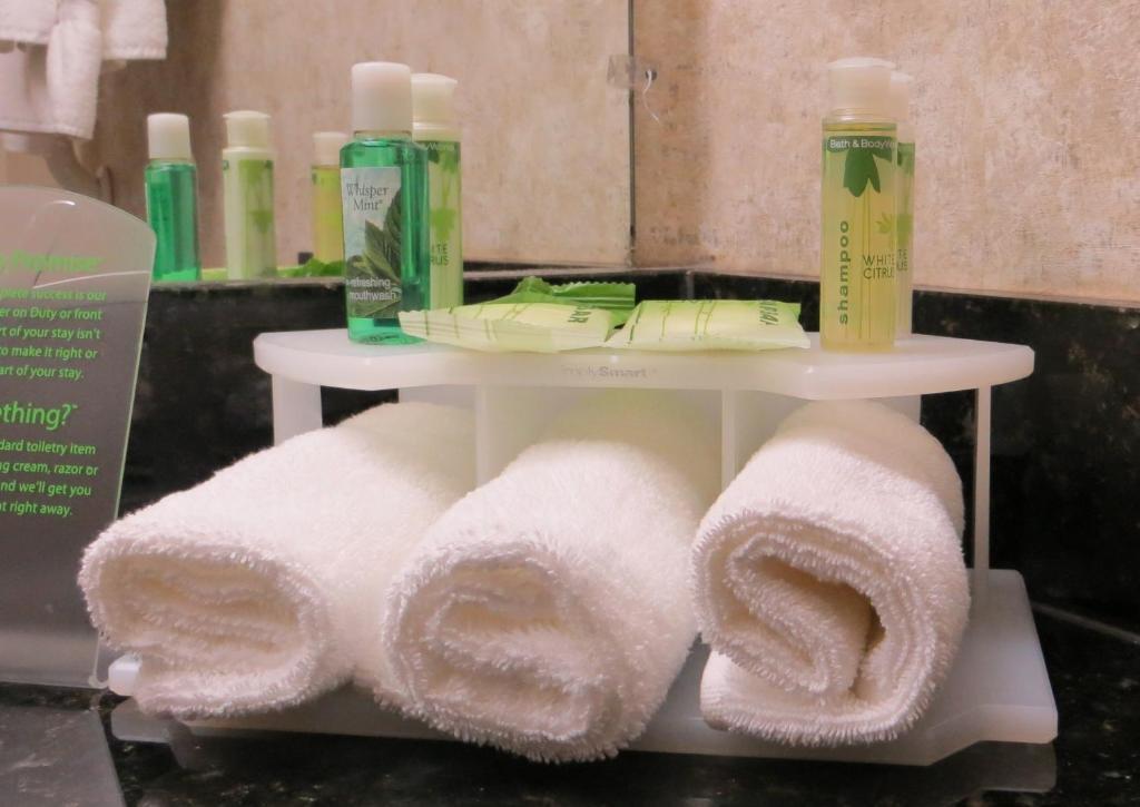 Express & By Ihg Logansport