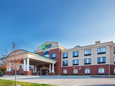 Hotel Express & By Ihg 2*