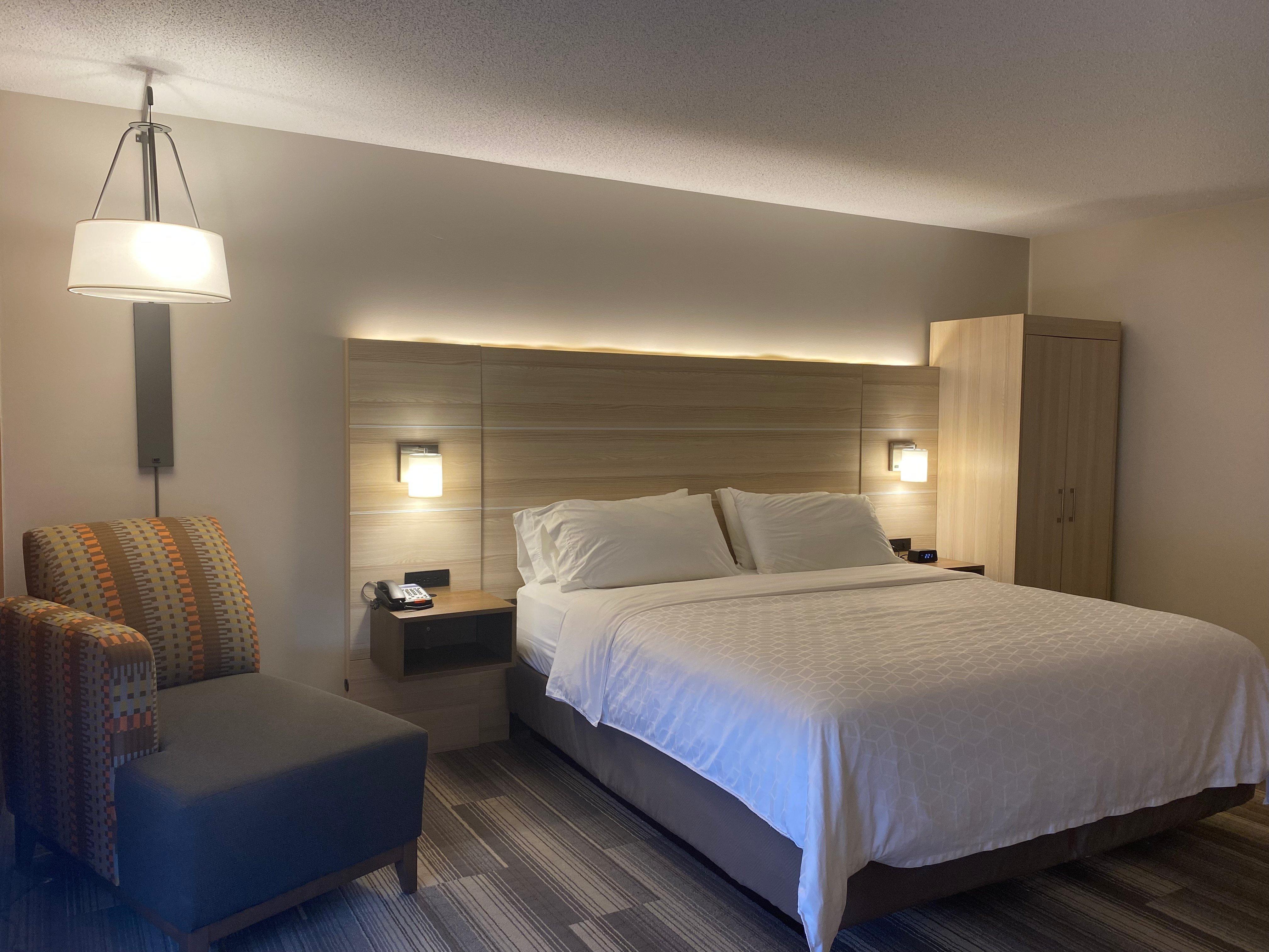 Express & By Ihg Logansport